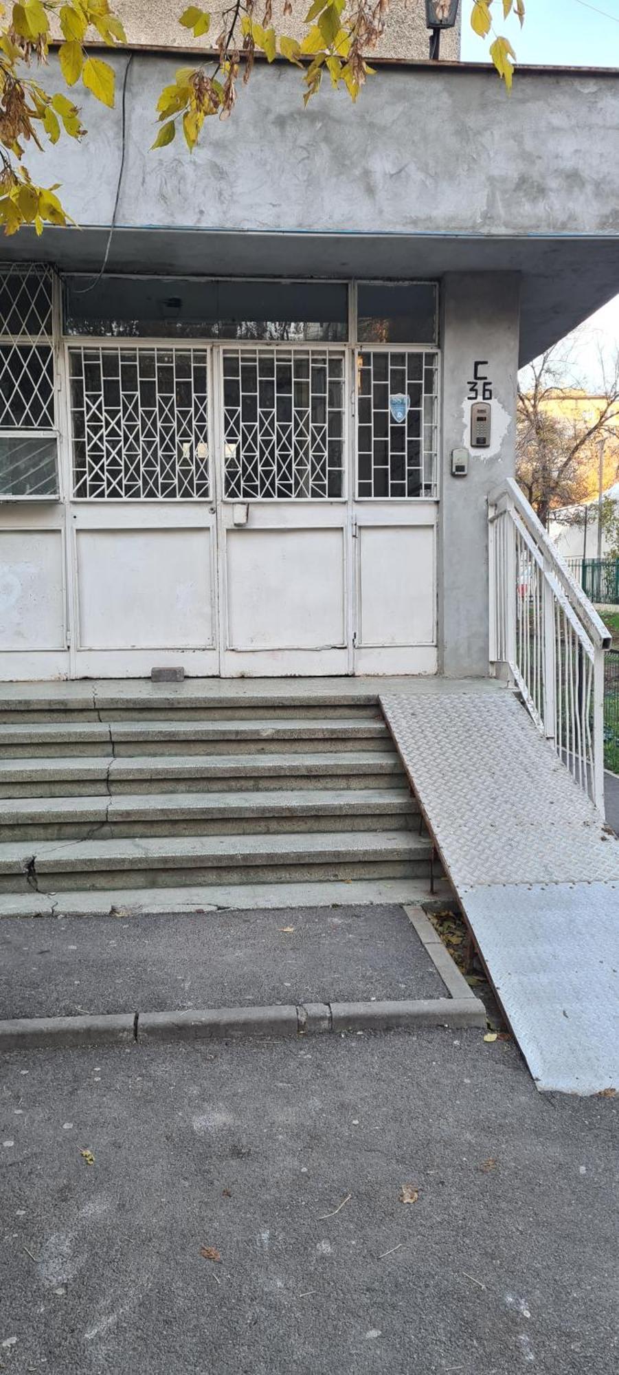 Tiki'S Bar Studio Bucureşti Exterior foto